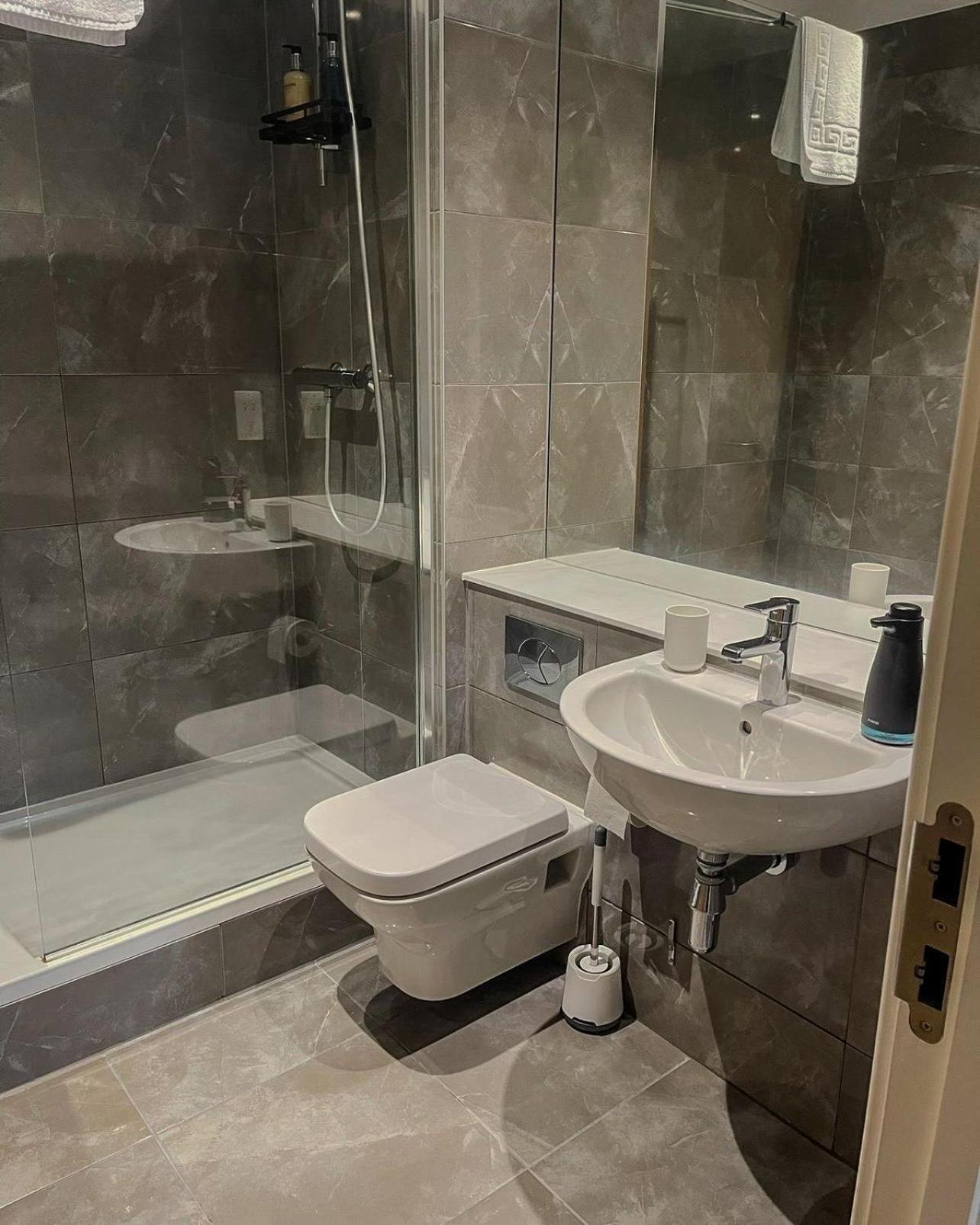 Elmardi Residence - City Centre 2 Bedroom Apartment バーミンガム エクステリア 写真